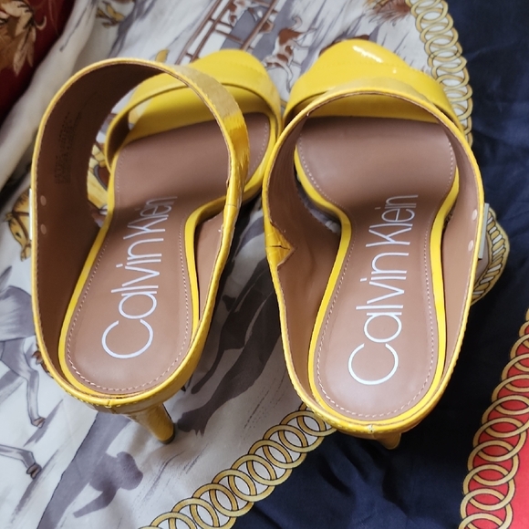 Calvin Klein Cecily Snake Embossed Open-toe Mule Heels - Picture 3 of 6